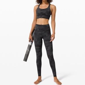 ✨lululemon camo align pant 28"✨